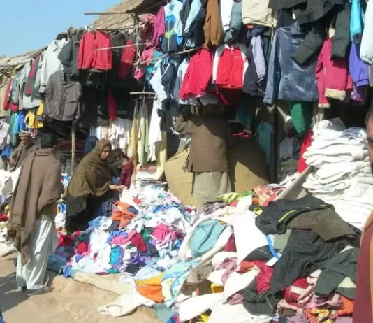 Almost Half of Pakistan’s Population Buy Used Clothes Used clothing