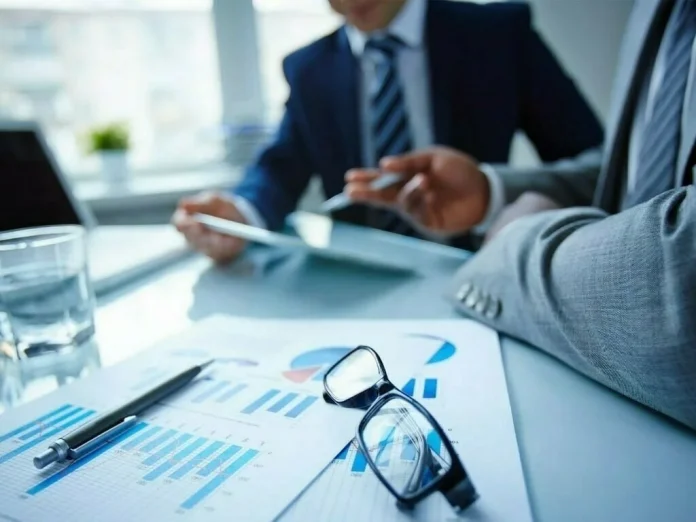 689133212530e Business expenditure