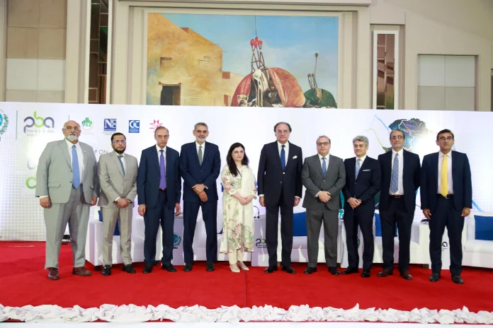 VN7A2811 copy (1) Shareholder Agahi