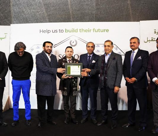 PM’s Adviser urges business leaders to dedicate 1% of profits to educate underserved children in Pakistan underserved